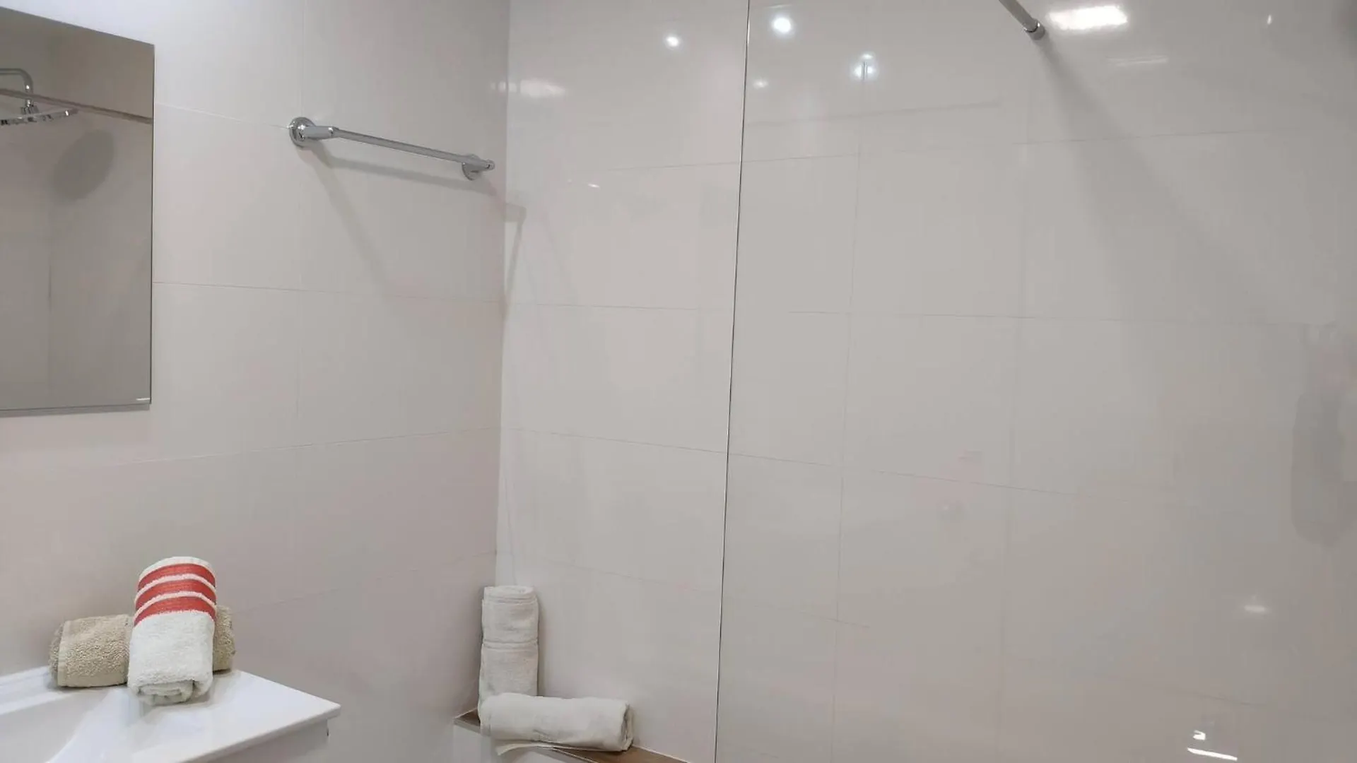 Don Paco - Front Line Of The Beach Apartment Roquetas de Mar Spain