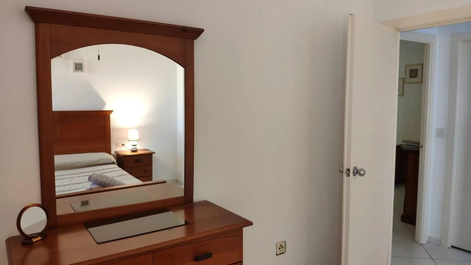Don Paco - Front Line Of The Beach Apartment Roquetas de Mar Spain